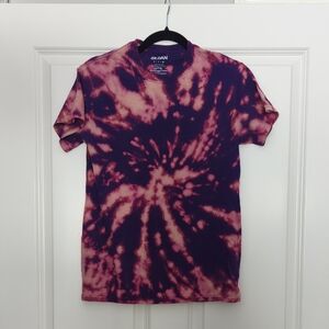 Gildan Purple and Pink Short Sleeve Tee